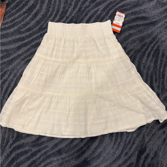 NWT Cat & Jack Girls white skirt - Picture 1 of 2